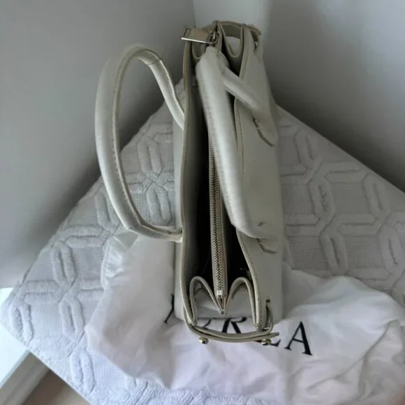 Furla Tote Crossbody - Picture 6 of 9